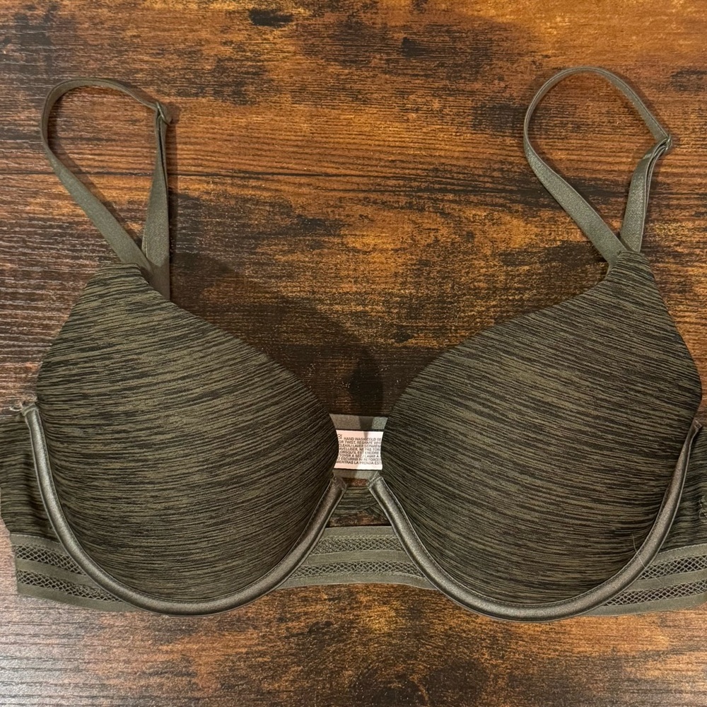 Victoria's Secret Perfect Shape T-Shirt Bra